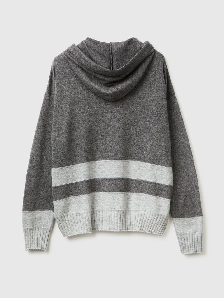 SWEATER W/HOOD Women image number 6